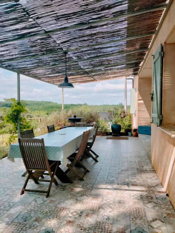 Chambre Familiale Anna "Mon Lit Au Pre" , Jusqu'A 4 Adultes Et 2 Enfants Avec Piscine Familles, Couples Ou Femmes Seulement Pontours Exterior photo